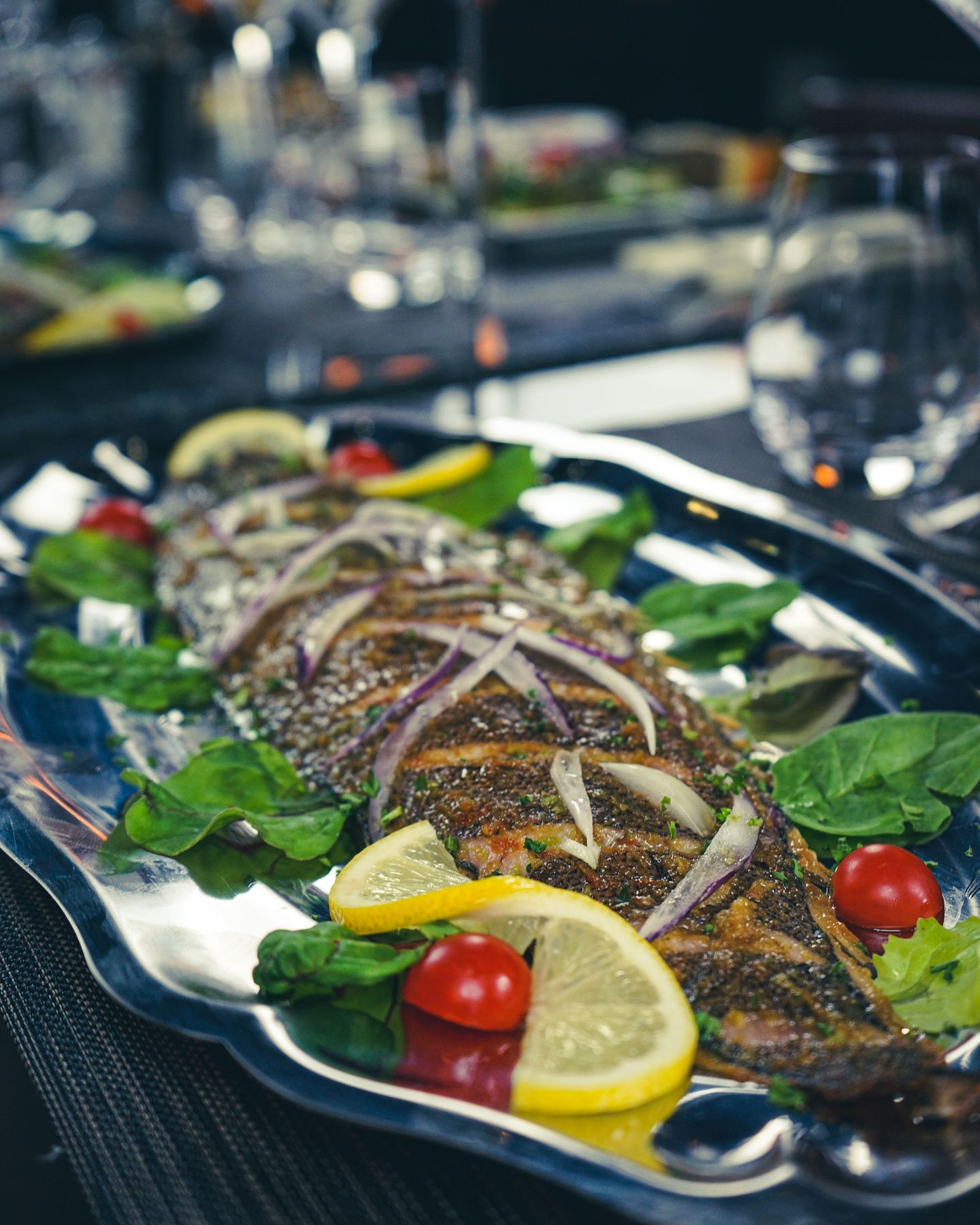 Le Coq Noir Atmosphere Dishes